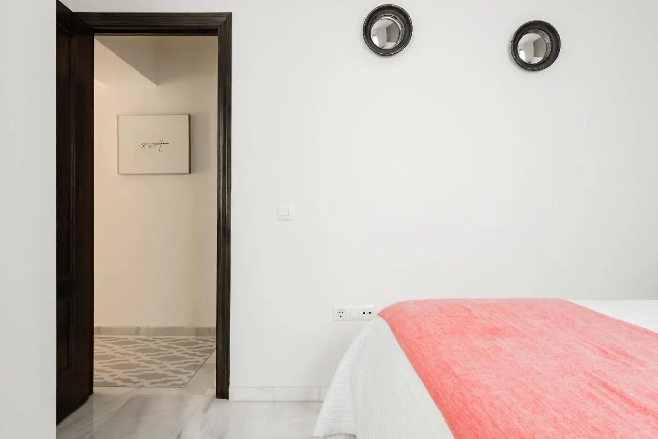 Apartment Apartamento Con Solera En El Corazon De Triana Seville