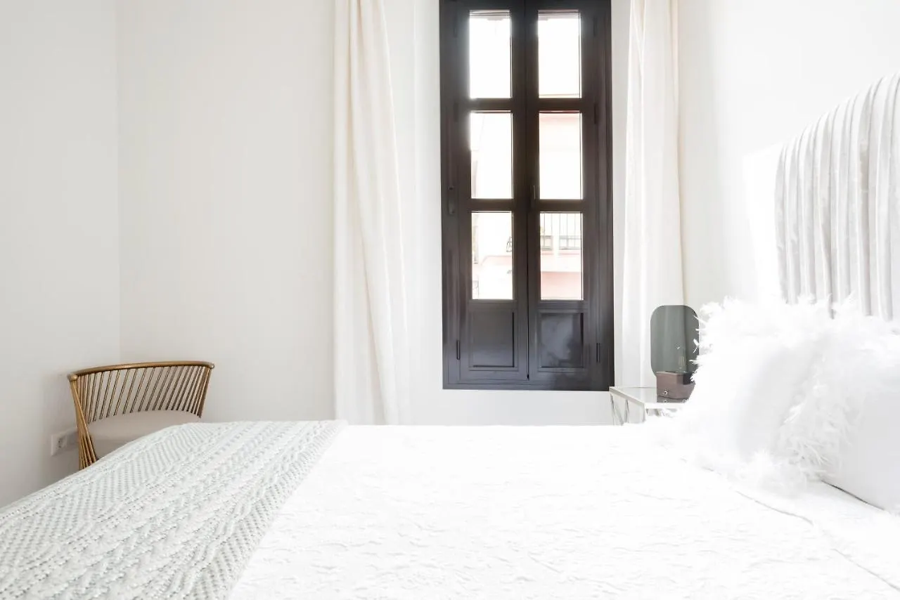 Apartment Apartamento Con Solera En El Corazon De Triana Seville