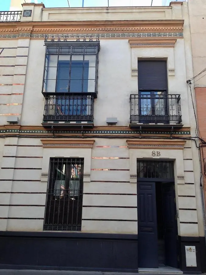 Apartamento Con Solera En El Corazon De Triana Seville Apartment